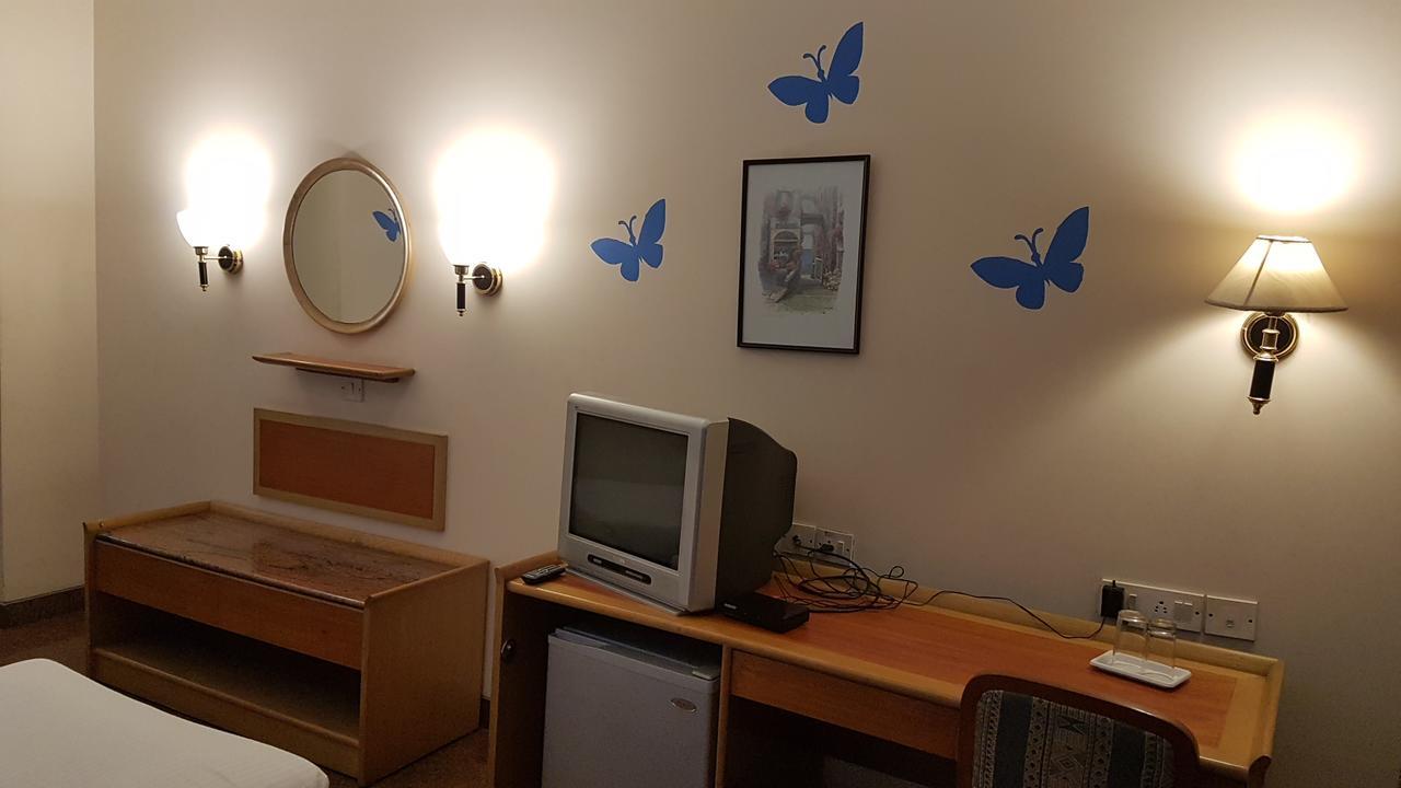 Kamat Lingapur Hotel Haiderabad Buitenkant foto