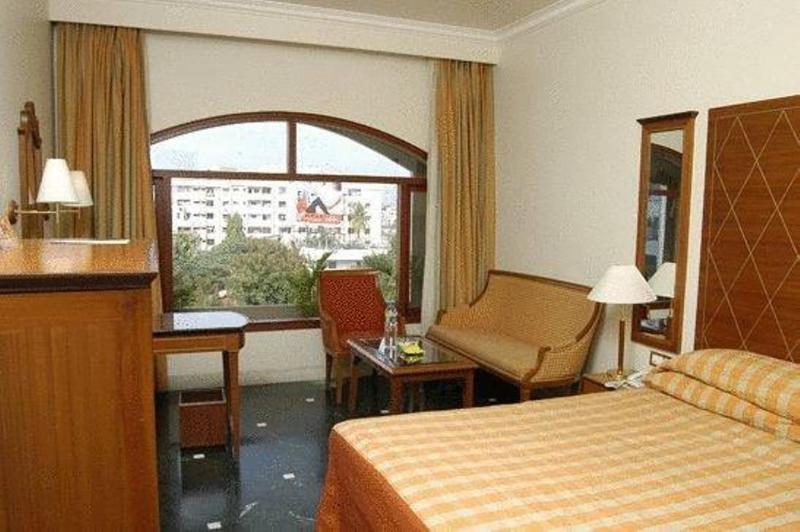 Kamat Lingapur Hotel Haiderabad Buitenkant foto